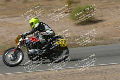 media/Apr-20-2025-AHRMA (Sun) [[393a79c373]]/Race/Group 2/Turn 4b/